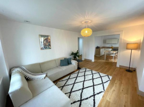 Appartement Moderne et Spacieux, à 10 min de la Gare